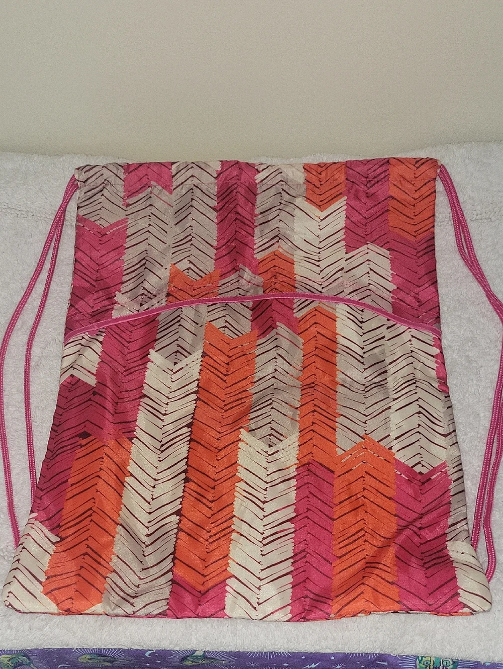 Thirty-One Pink & Orange Chevron Drawstring Backpack NWOT